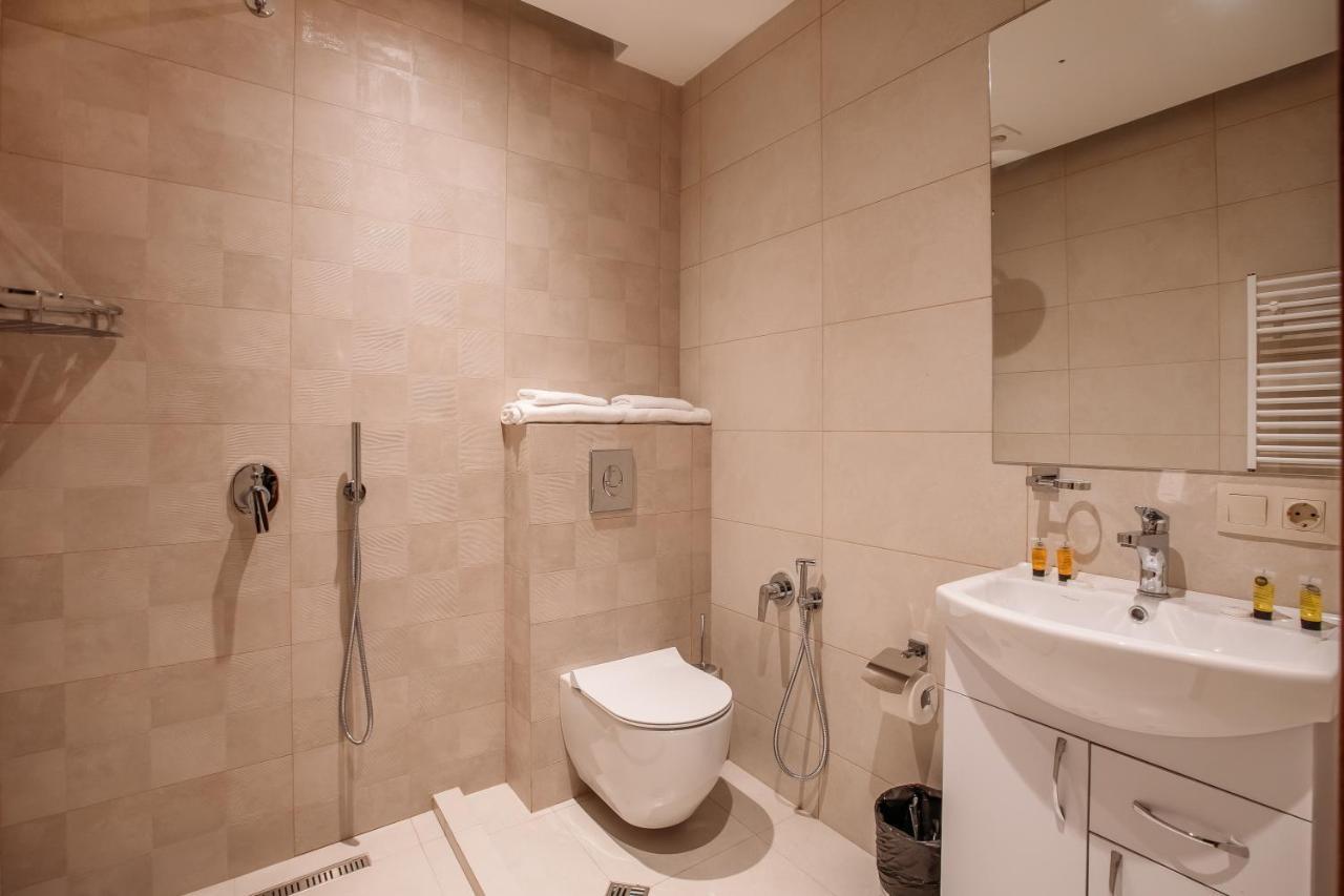 טביליסי Hotel Parma מראה חיצוני תמונה