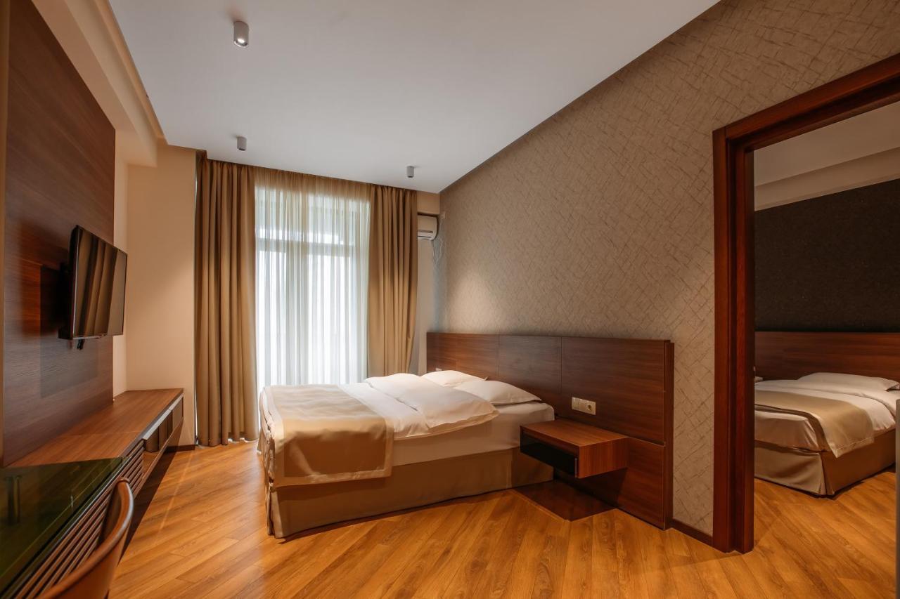 טביליסי Hotel Parma מראה חיצוני תמונה